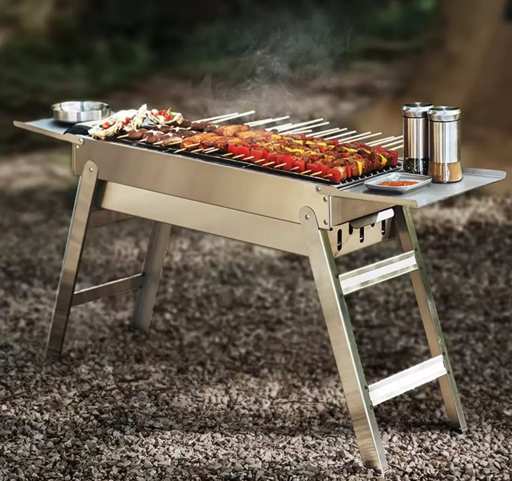 Stufa per barbecue a carbone pieghevole minimalista