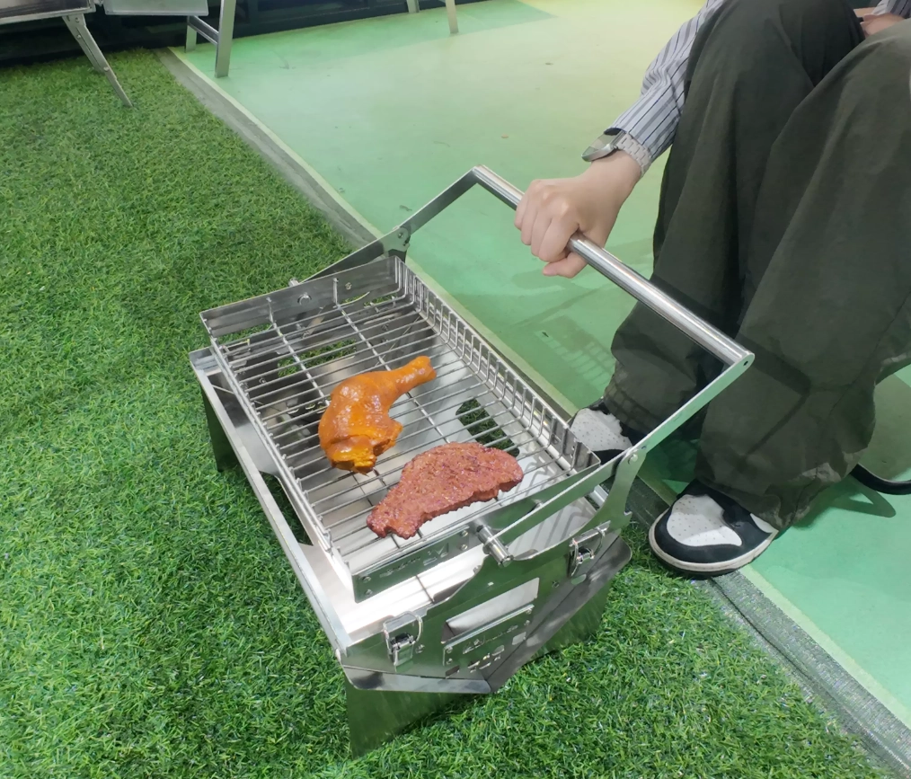 Perch&eacute; i marchi globali di prodotti per l'outdoor stanno passando alle griglie per barbecue pieghevoli tutto in uno: un vantaggio nella catena di fornitura creato da INBESTCAMP